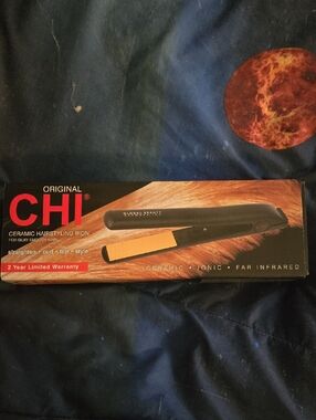 CHI Black and Gold Ceramic Hair Straightener - Original CHI Flat Iron